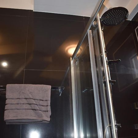 Klara'S Apartment Ni Εξωτερικό φωτογραφία