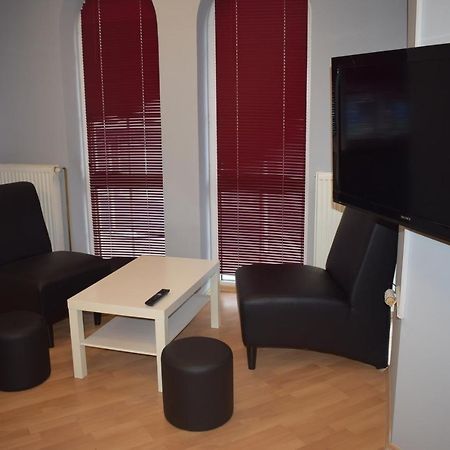 Klara'S Apartment Ni Εξωτερικό φωτογραφία