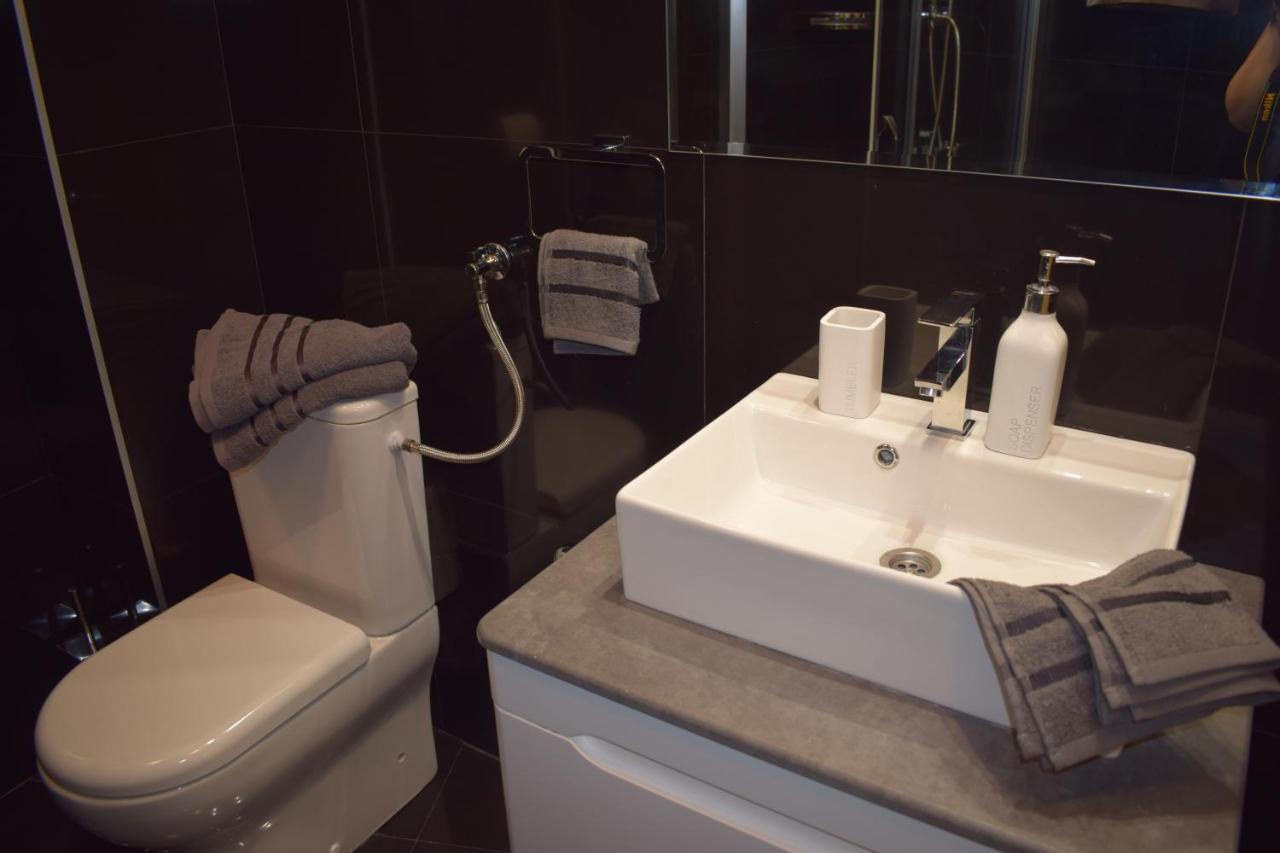 Klara'S Apartment Ni Εξωτερικό φωτογραφία